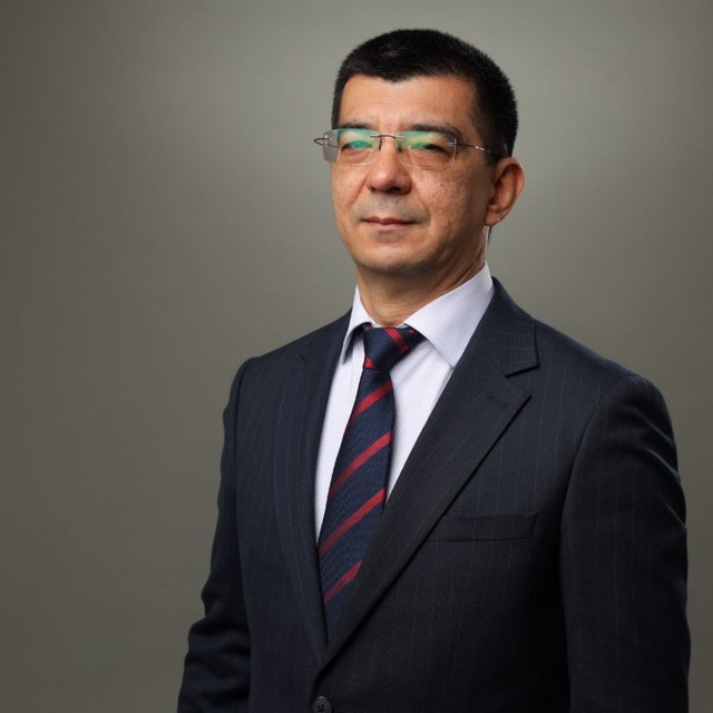Rakhmatullaev Azamat 